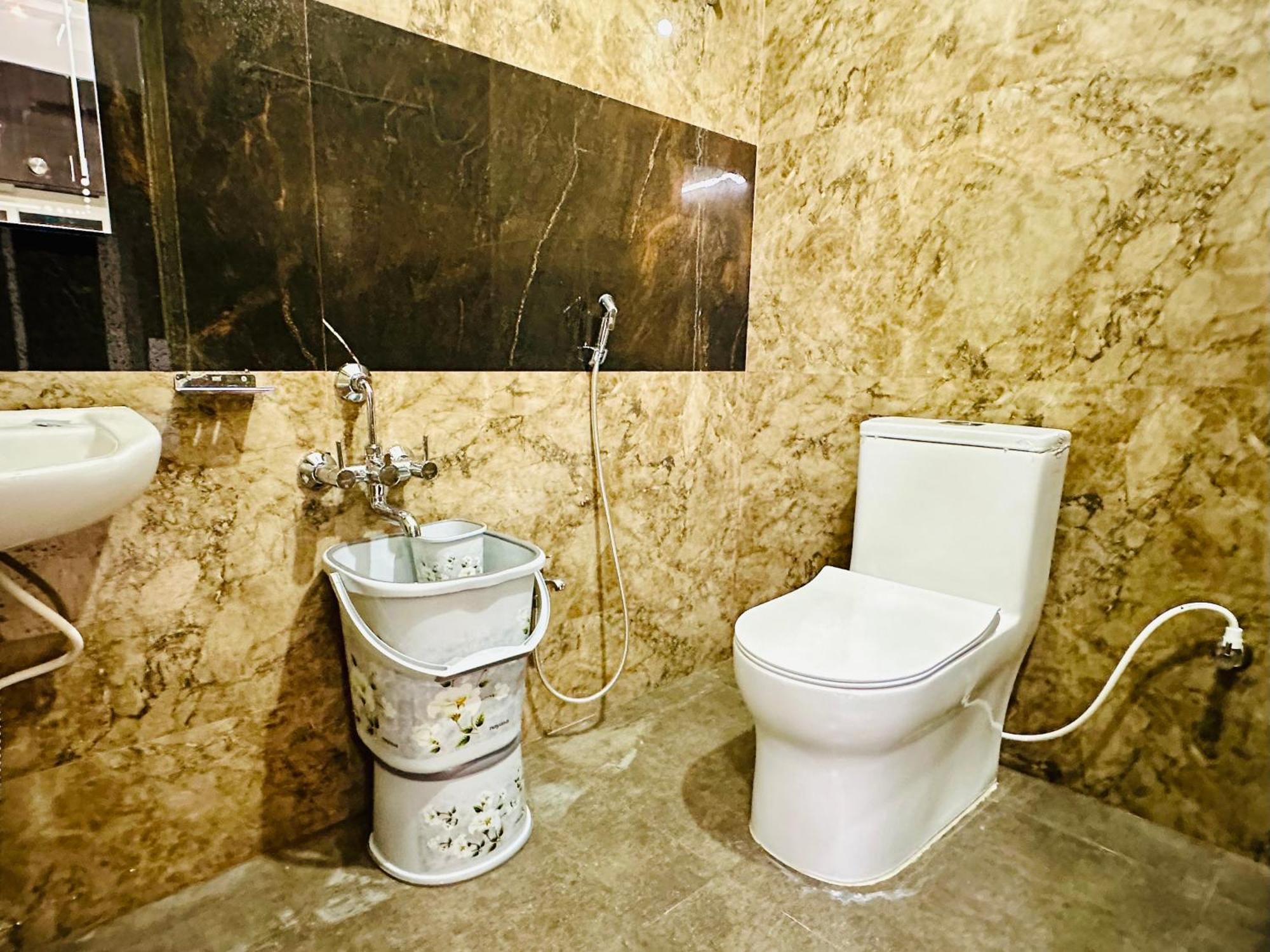 Truelife - 3Bhk Luxury Suites - Ps4 Veg Restaurant, On The Way To Balaji Temple - 2500 Sft Large Signature Apartments - Modular Kitchen - Super Fast Wifi, Smart Tv, 250 Jio Channels - Parking - Easy Access To All Temples - Top Service With Lots Of Lo Tirupati Exterior foto